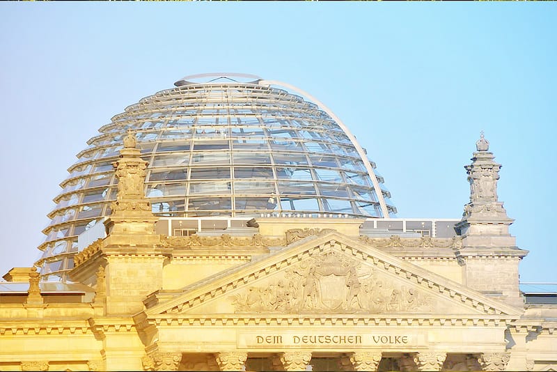 Sommer der Reformen: Rente, Pflege & Krankenkasse